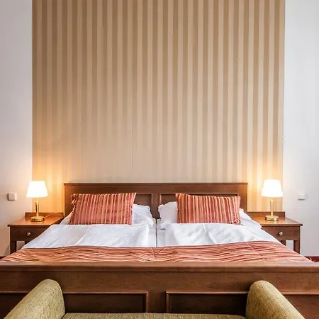 U Zlateho Kohouta Hotel Kromieryż