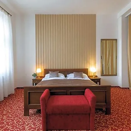 U Zlateho Kohouta 4* Kroměříž