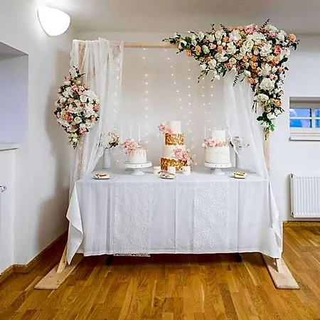 U Zlatého Kohouta Hotel Kroměříž