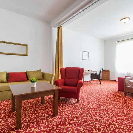 U Zlatého Kohouta 4* Kroměříž