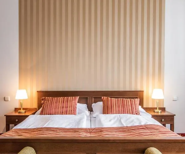 U Zlateho Kohouta Hotel Kromeriz
