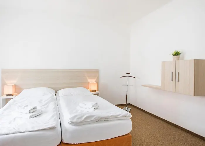 U Zlateho Kohouta Hotel